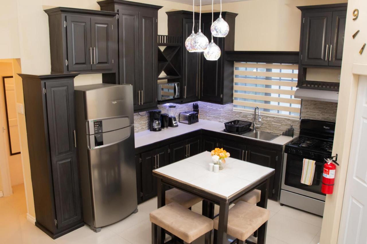 Stacys Place #2 2 Bedroom Apartment Port of Spain ภายนอก รูปภาพ